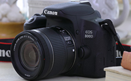 佳能（Canon）EOS 800D?